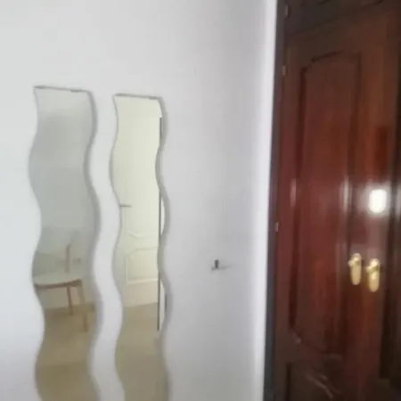 In Lovely House En En Cadiz * San Fernando